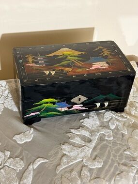 Black Lacquered Japanese Jewelry Box with Scenic Landscape and Mother of Pearl